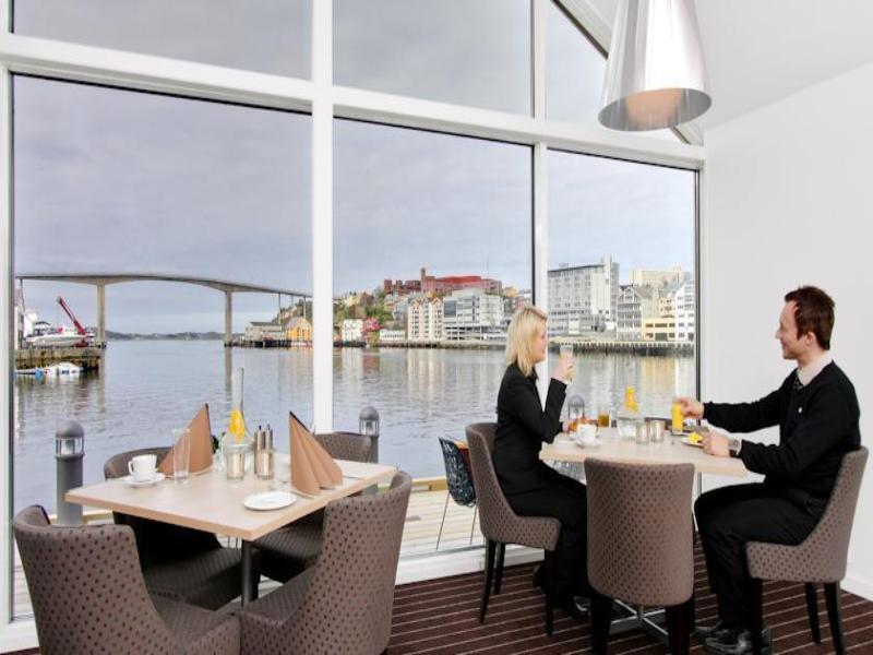 Thon Hotel Kristiansund Exterior photo